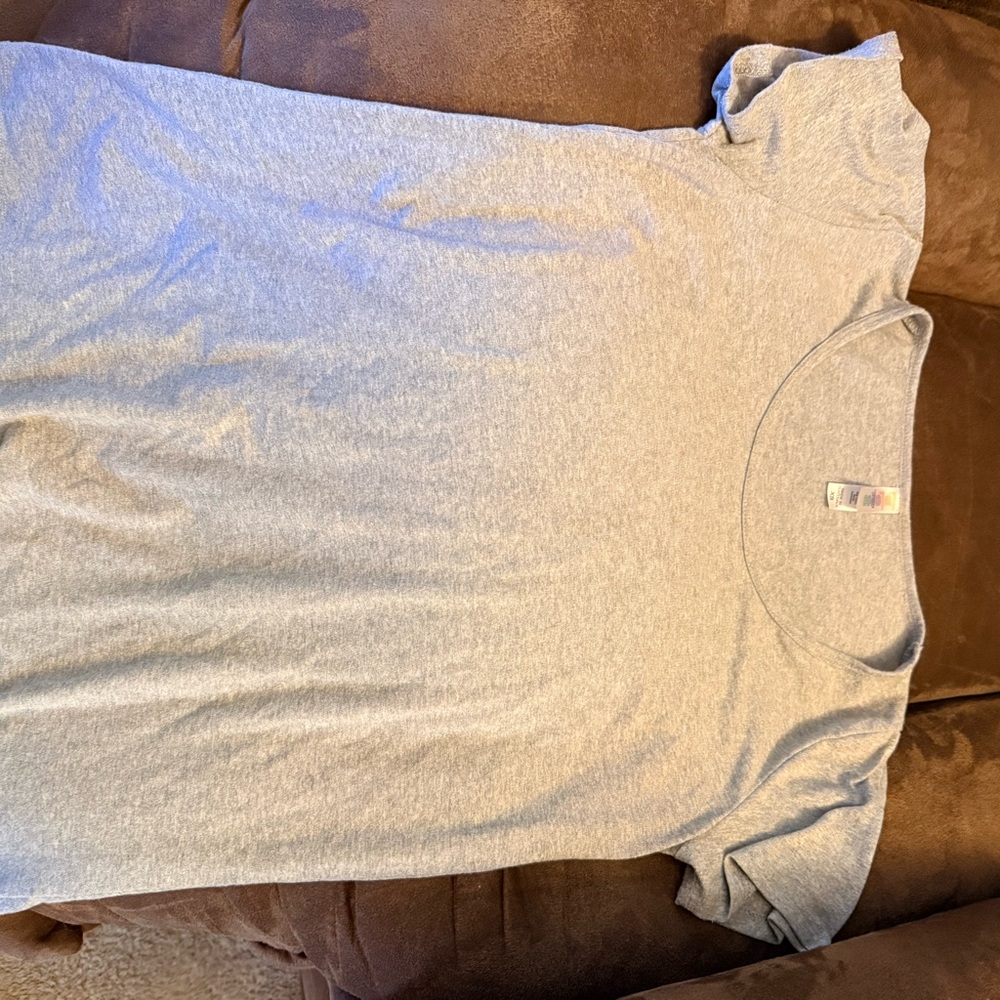 LuLaRoe Gray Top